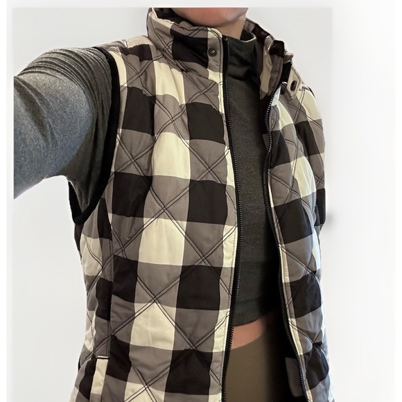 Kensie Women's Black & White Checkered Quilted Zip Vest Layering Small Jacket - Picture 2 of 8